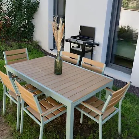 Havre De Paix Avec Jardin - Cote Azur Ste Maxime Сент-Максим
